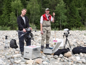 Pack lightly! Pack lightly!