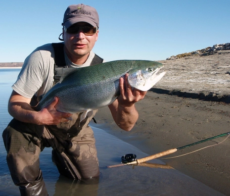 Double hand rod and lake fishing Double hand rod and lake fishing