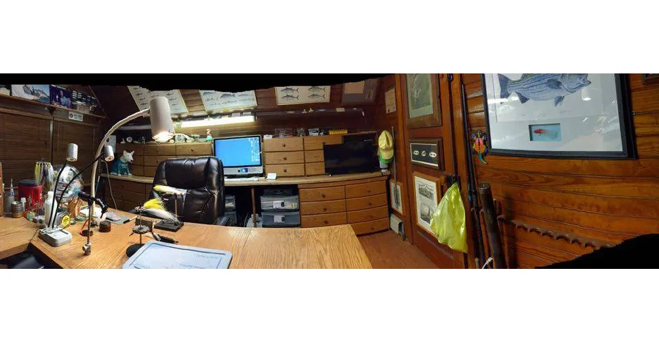 Tying room